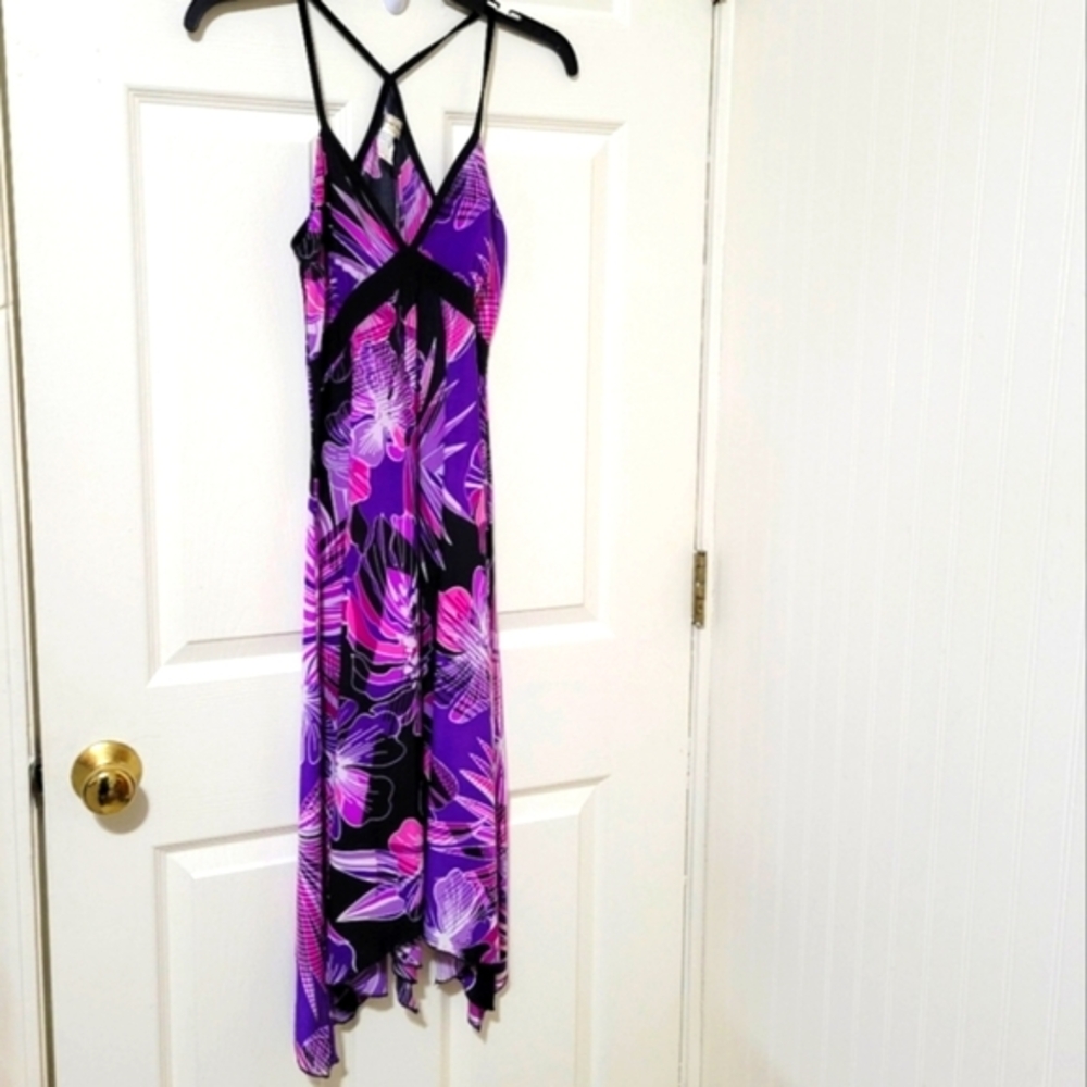 Casual Land Floral Deep Surplice V-Neck Flowy Sundress - Picture 3 of 7